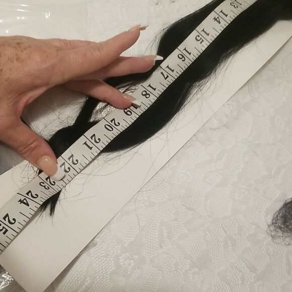 Human hair extensions 24" - Picture 7 of 11